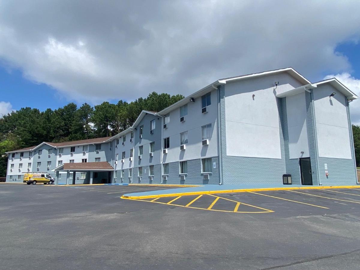Super 8 By Wyndham Homewood Birmingham Area Екстериор снимка